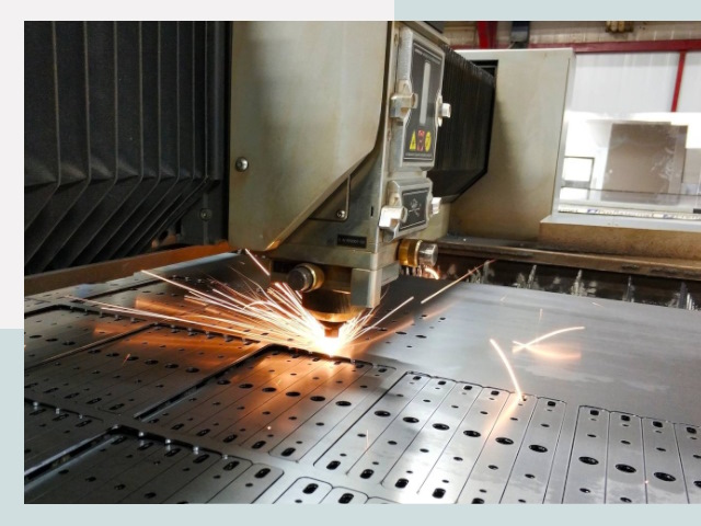 Лазерная резка металла в Грозном от 616 руб.